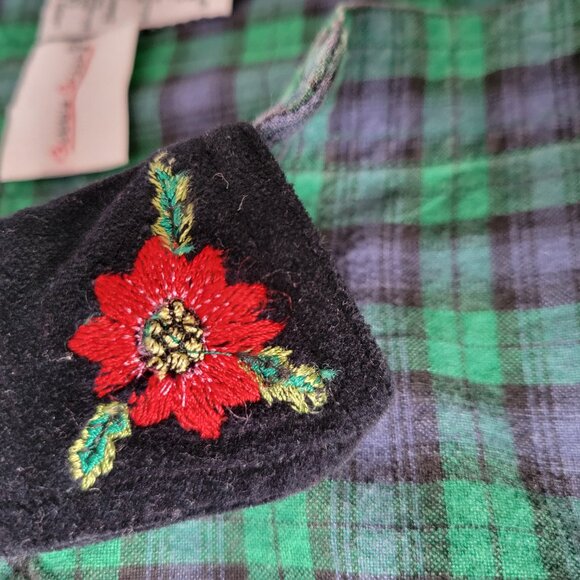 Vintage Bobbie Brooks Plaid Christmas Holiday Button-Down, Women’s M, Flannel - Picture 4 of 7